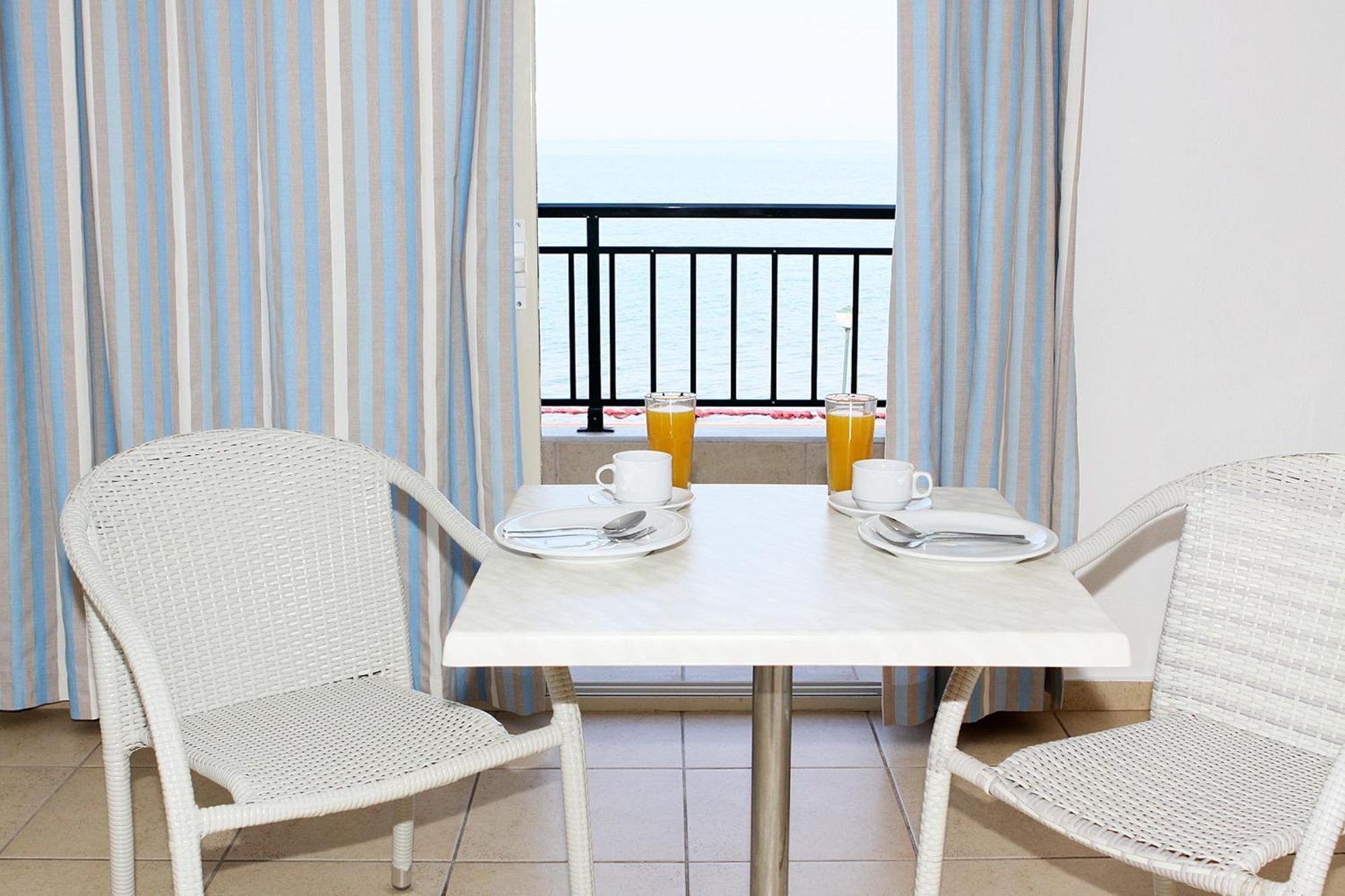 Apartahotel Miramare Neos Marmaras
